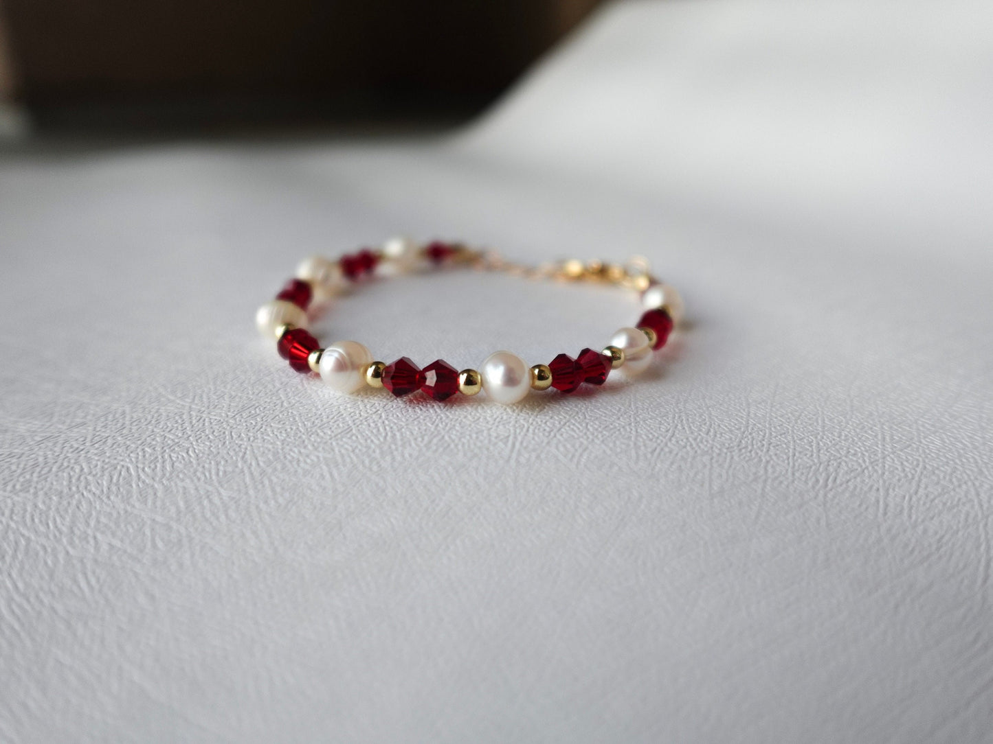 Freshwater Pearl and Red Beaded Bracelet