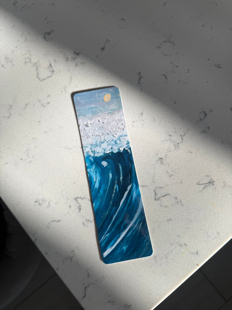 Waves Bookmark 🌊