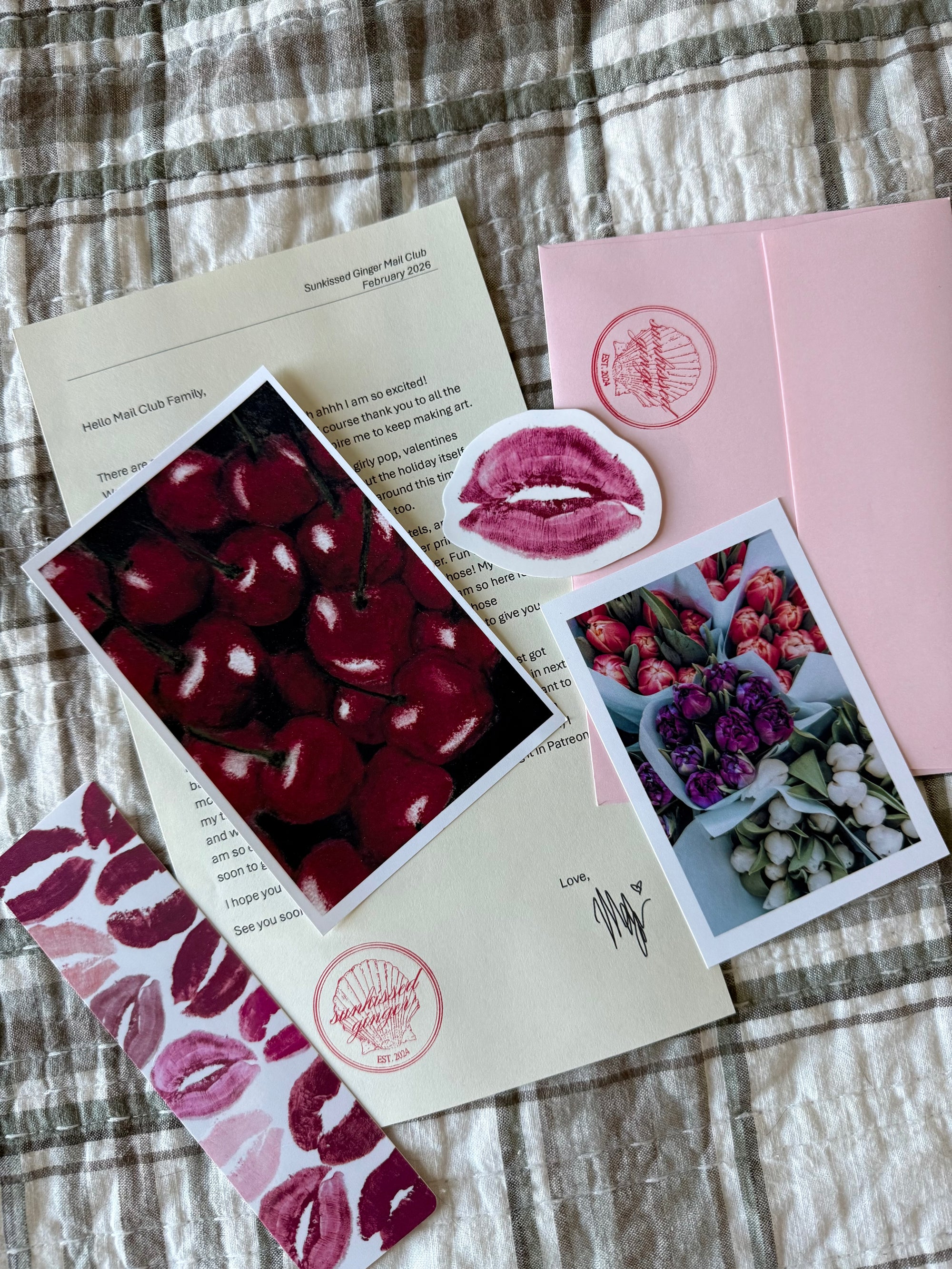 Sign up for my art snail mail club 💌